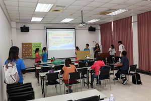 Teaching demonstration and teacher–student Q&A