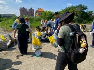 八掌溪淨溪垃圾集中秤重紀錄