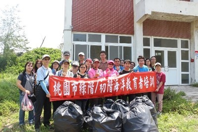 Beach cleaning results of the Taoyuan session.(Open new window/jpg file)