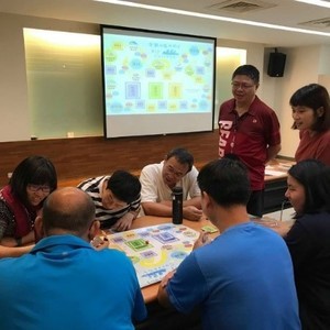 New Taipei City Course: Playing board games as part of the course hosted at the Marine Science Learning Center of National Museum of Marine Science and Technology(Open new window/jpg file)